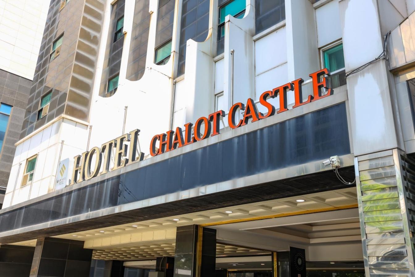 Hotel Charlot Castle Pyeongtaek Εξωτερικό φωτογραφία